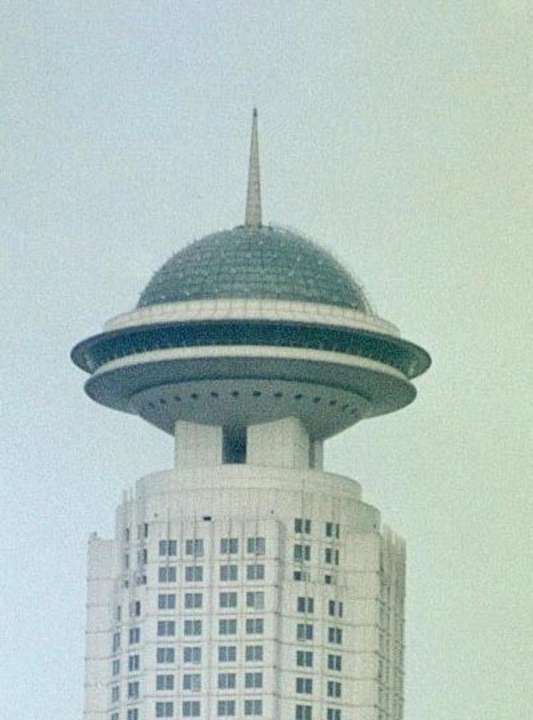 shangai-edificio-retrofuturismo