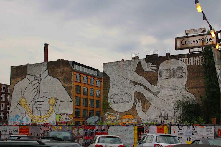 Blu street artist Berlino