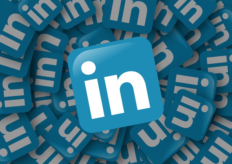 Microsoft achète LinkedIn : quelles perspectives pour ce réseau social? - Stampaprint Blog FR